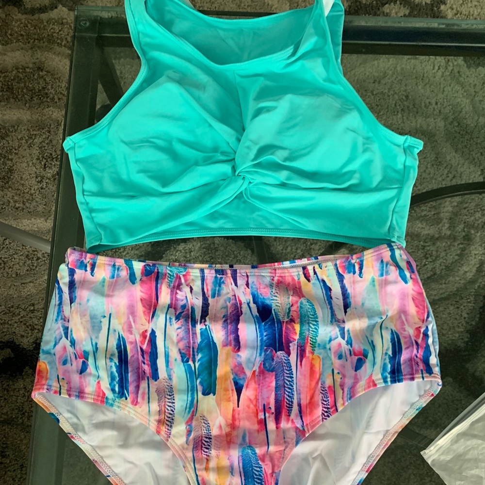 🛑SOLD🛑Feather high waisted swimsuit size XL